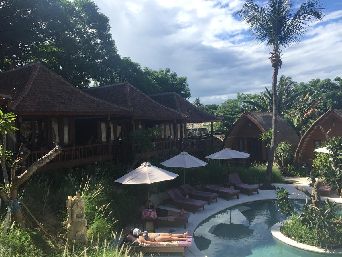 Paradesa Living Gili Trawangan Exterior photo